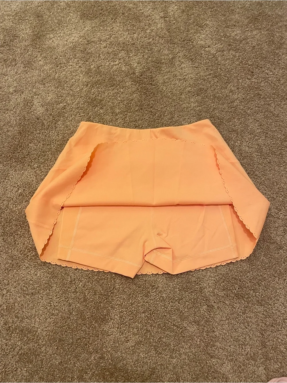 Lululemon Scallop-Hem High-Rise Tennis Skirt in Rock Melon color